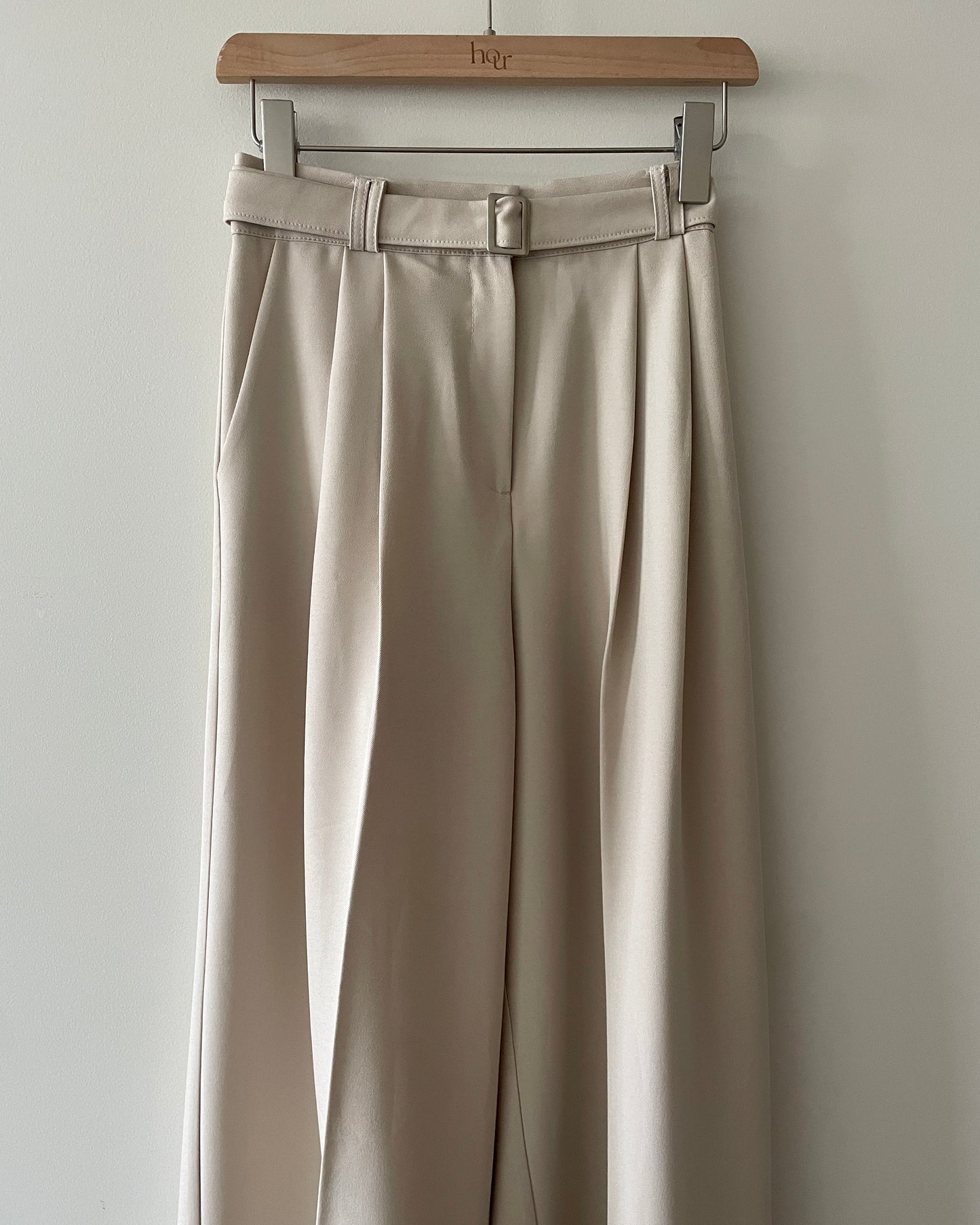 Belted Pin-tuck Wide Trouser