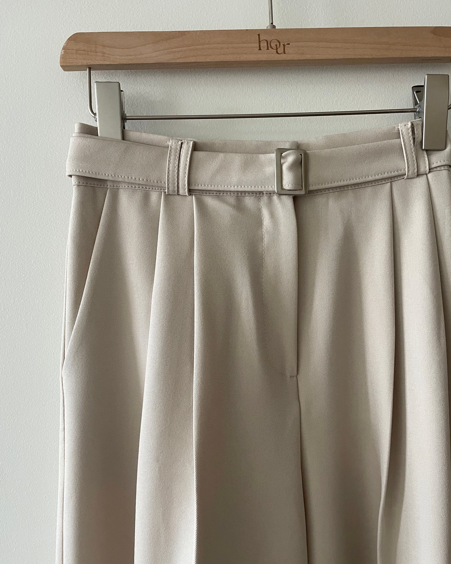 Belted Pin-tuck Wide Trouser