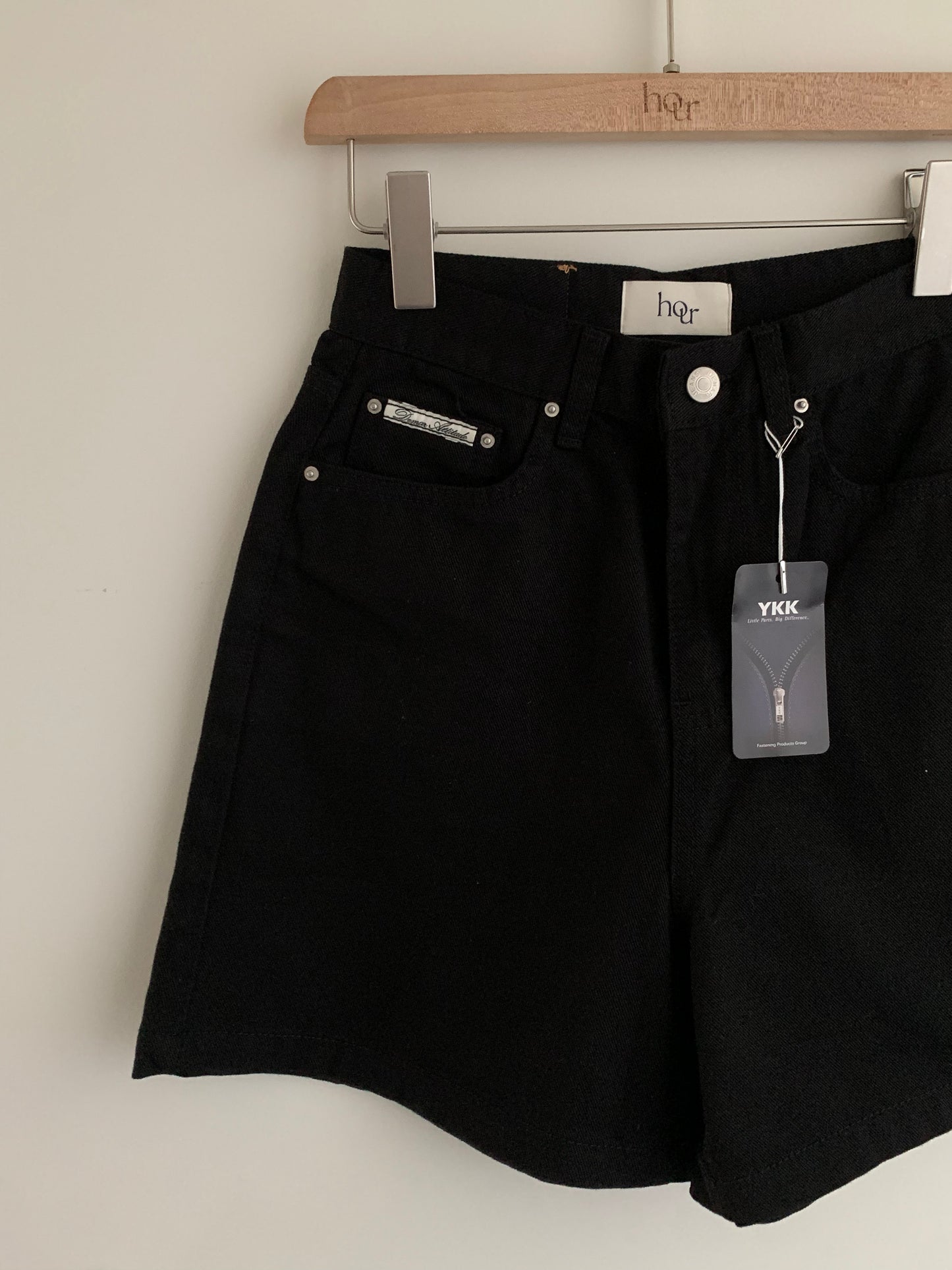 Simple Cotton Shorts (Black)