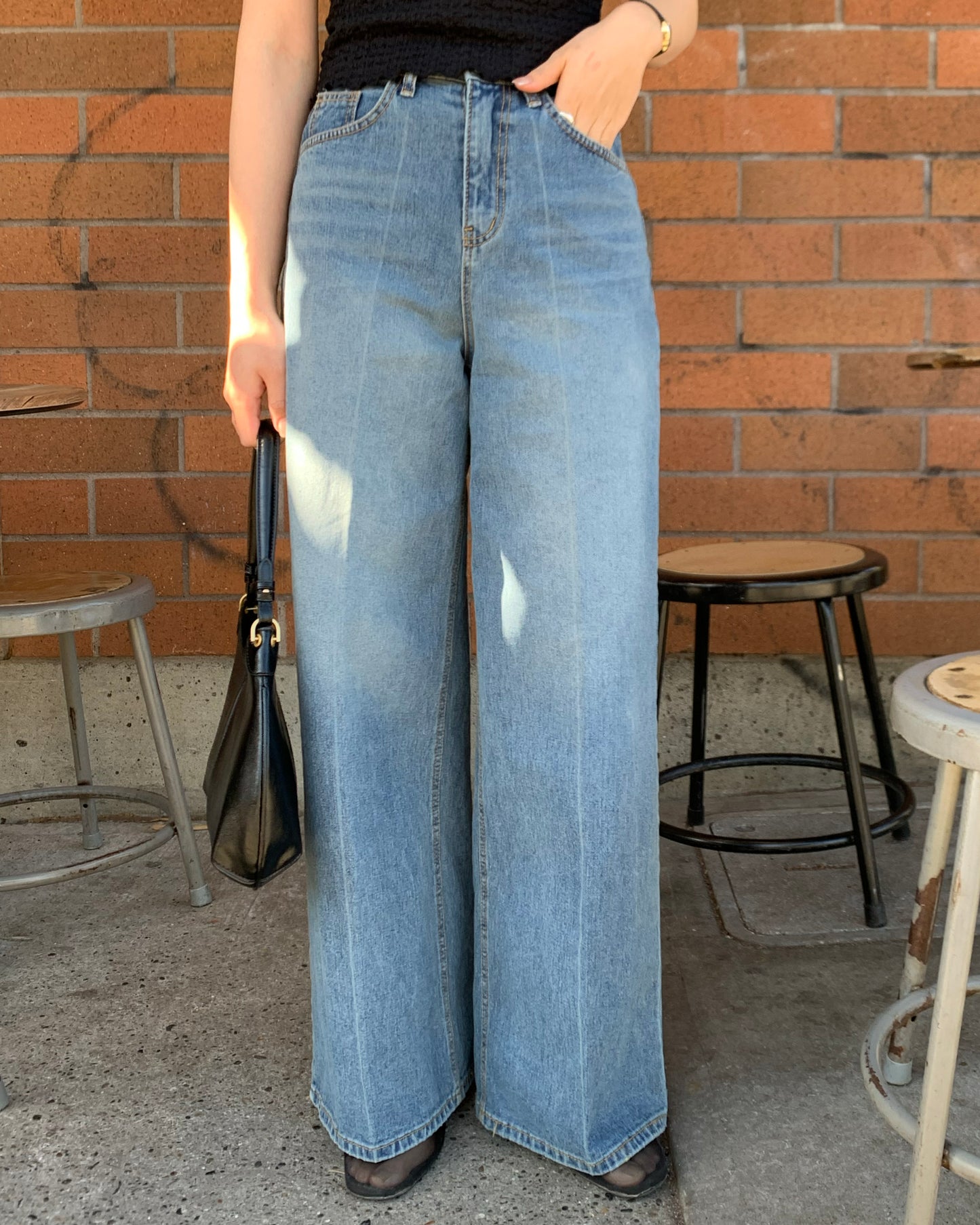 Structured Wide Jeans