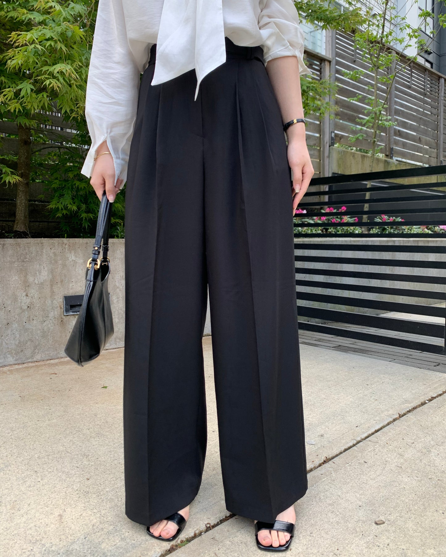 Belted Pin-tuck Wide Trouser