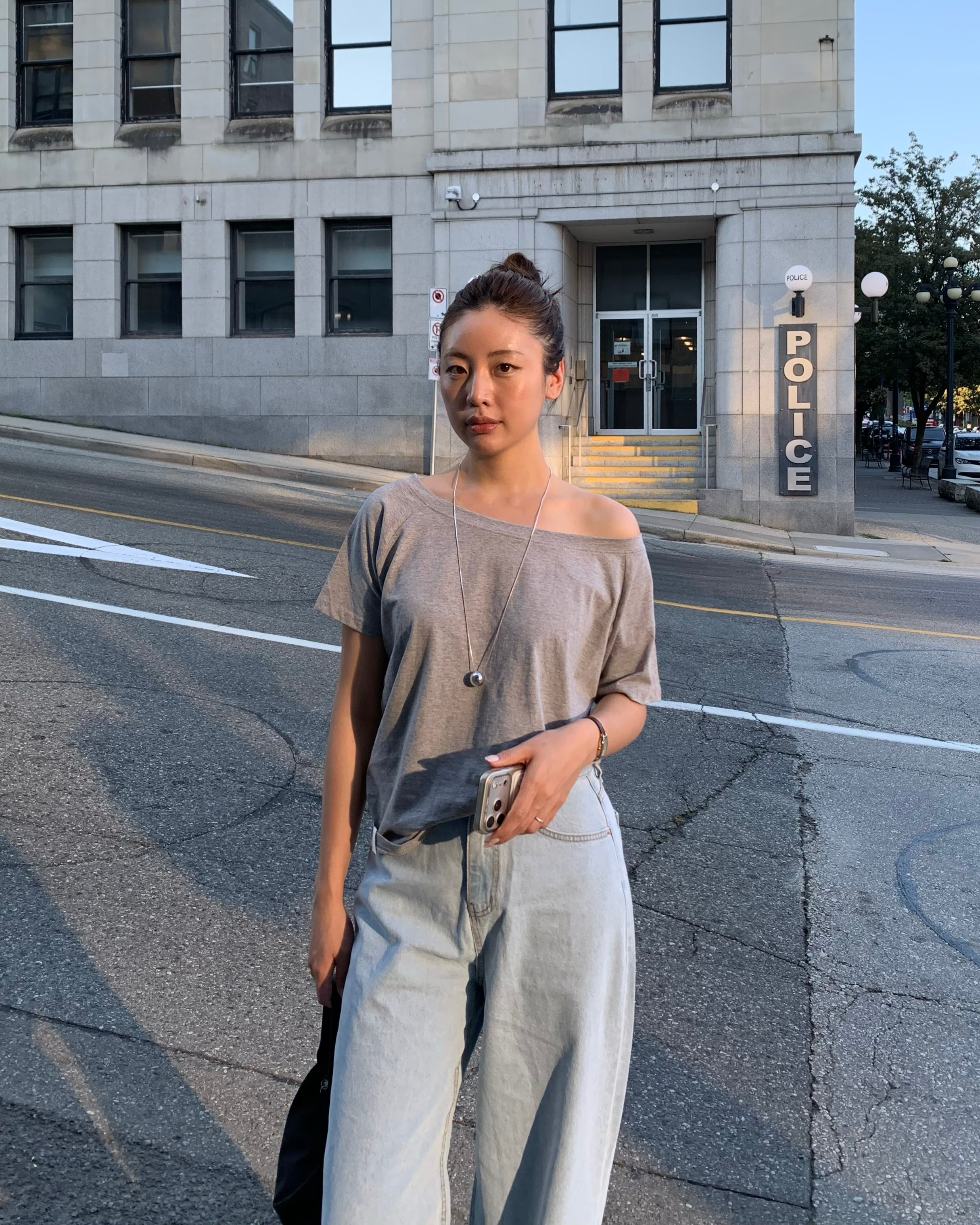 LOOSE-FIT OFF SHOULDER T-SHIRT