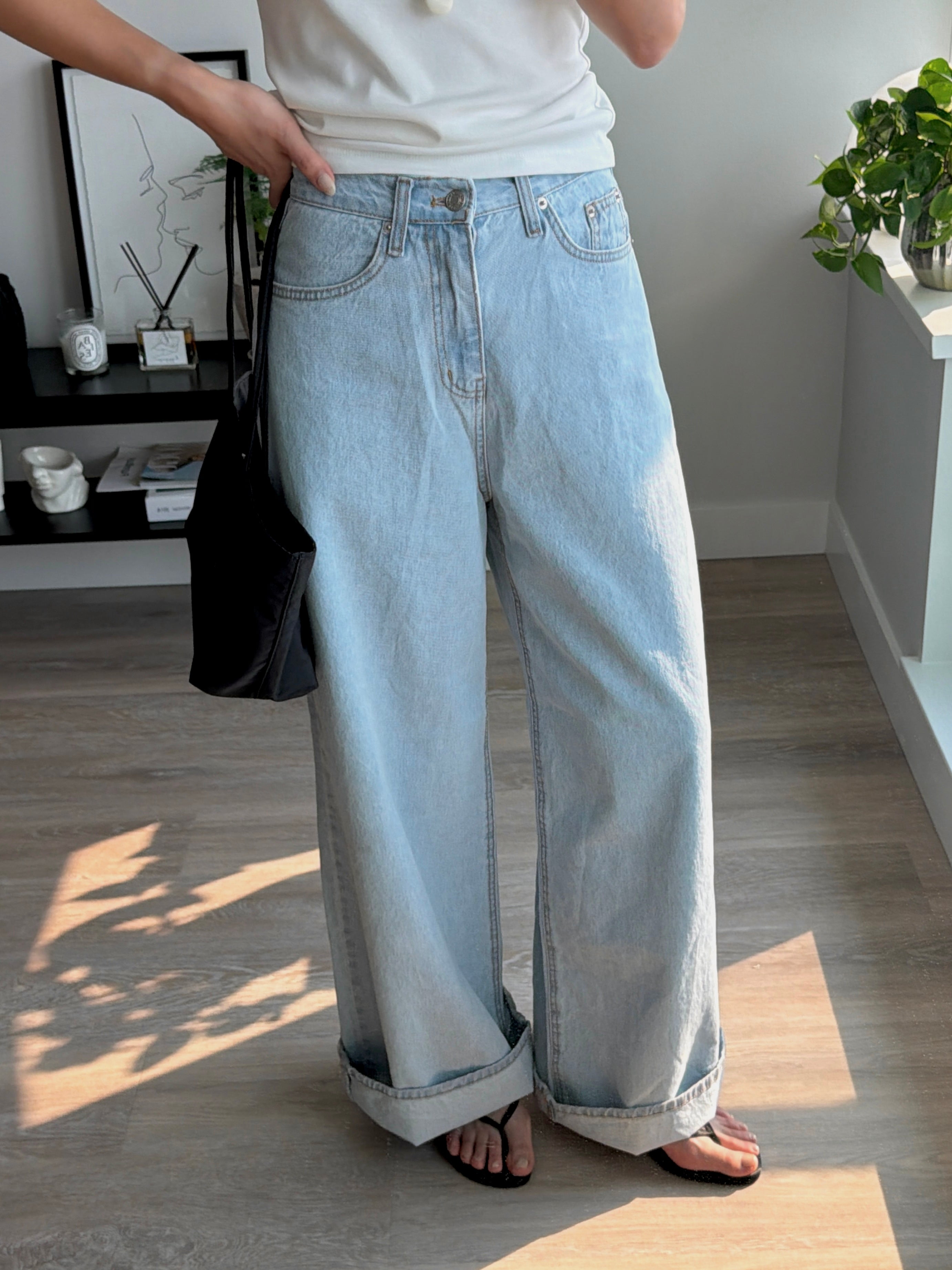 LIGHT-BLUE WIDE DENIM PANTS