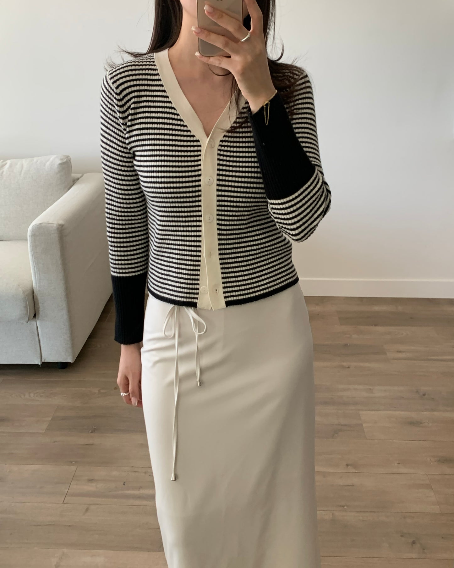 Mono Two-tone Cardigan(Ivory)