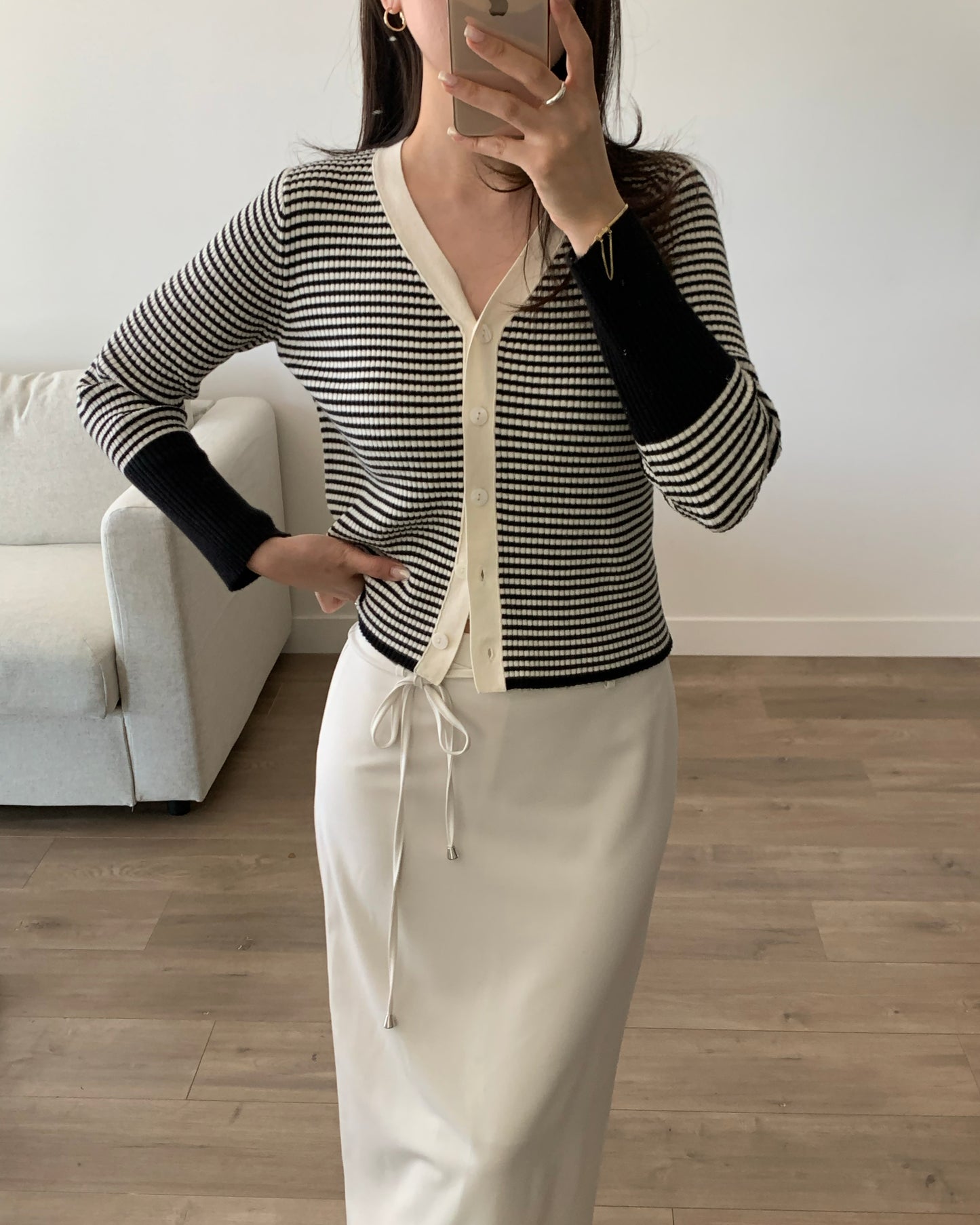 Mono Two-tone Cardigan(Ivory)