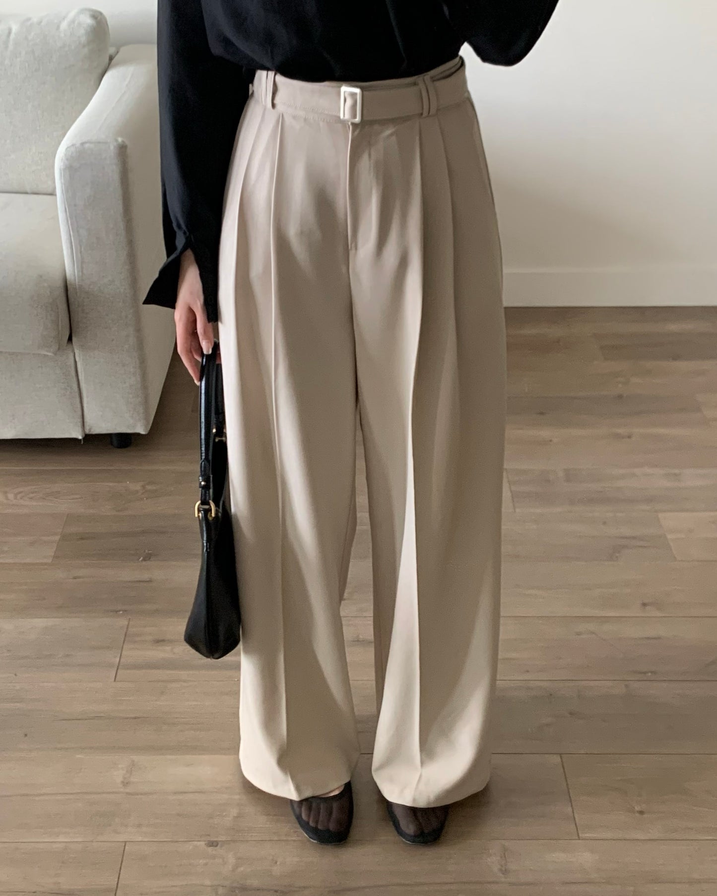 Belted Pin-tuck Wide Trouser