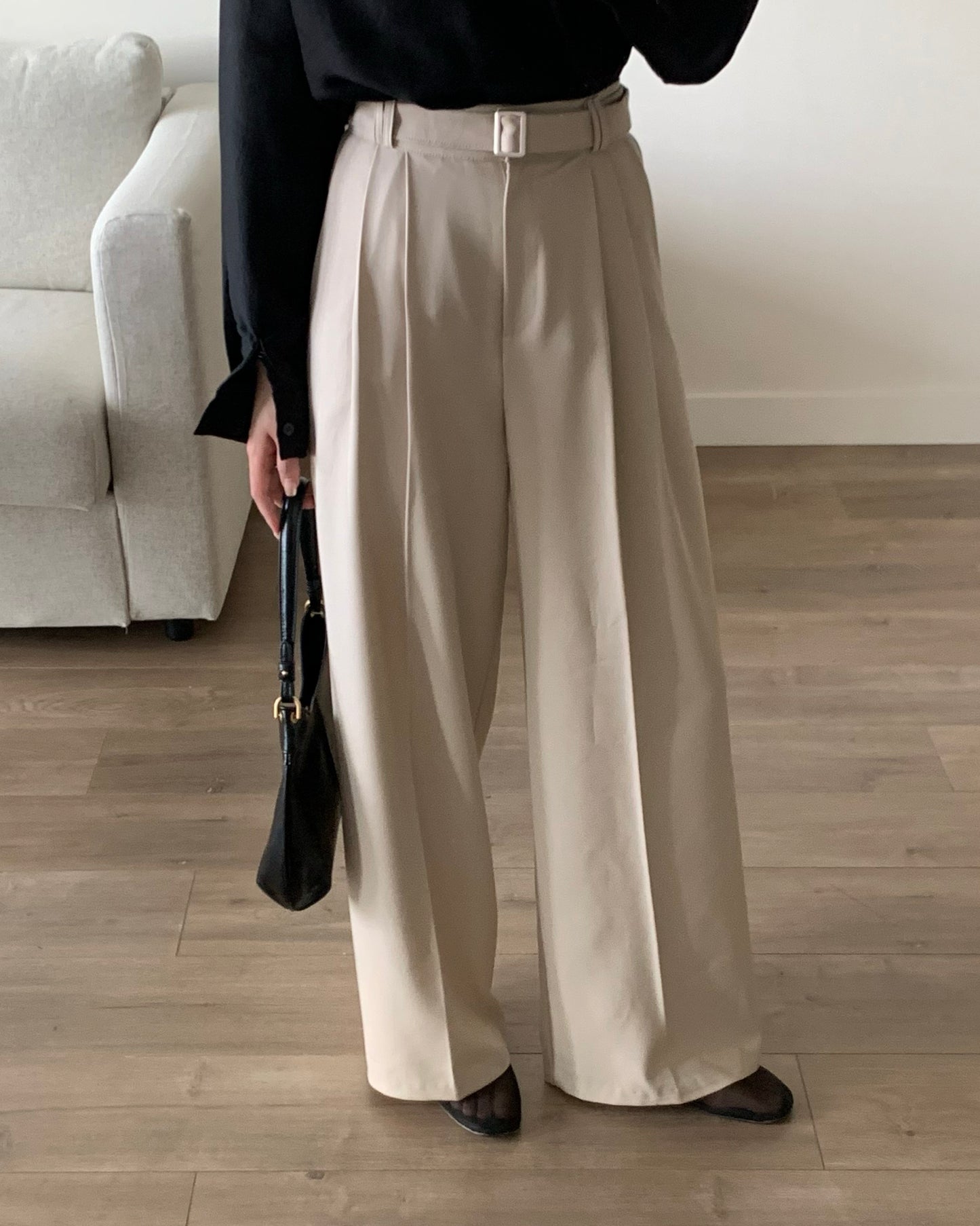 Belted Pin-tuck Wide Trouser