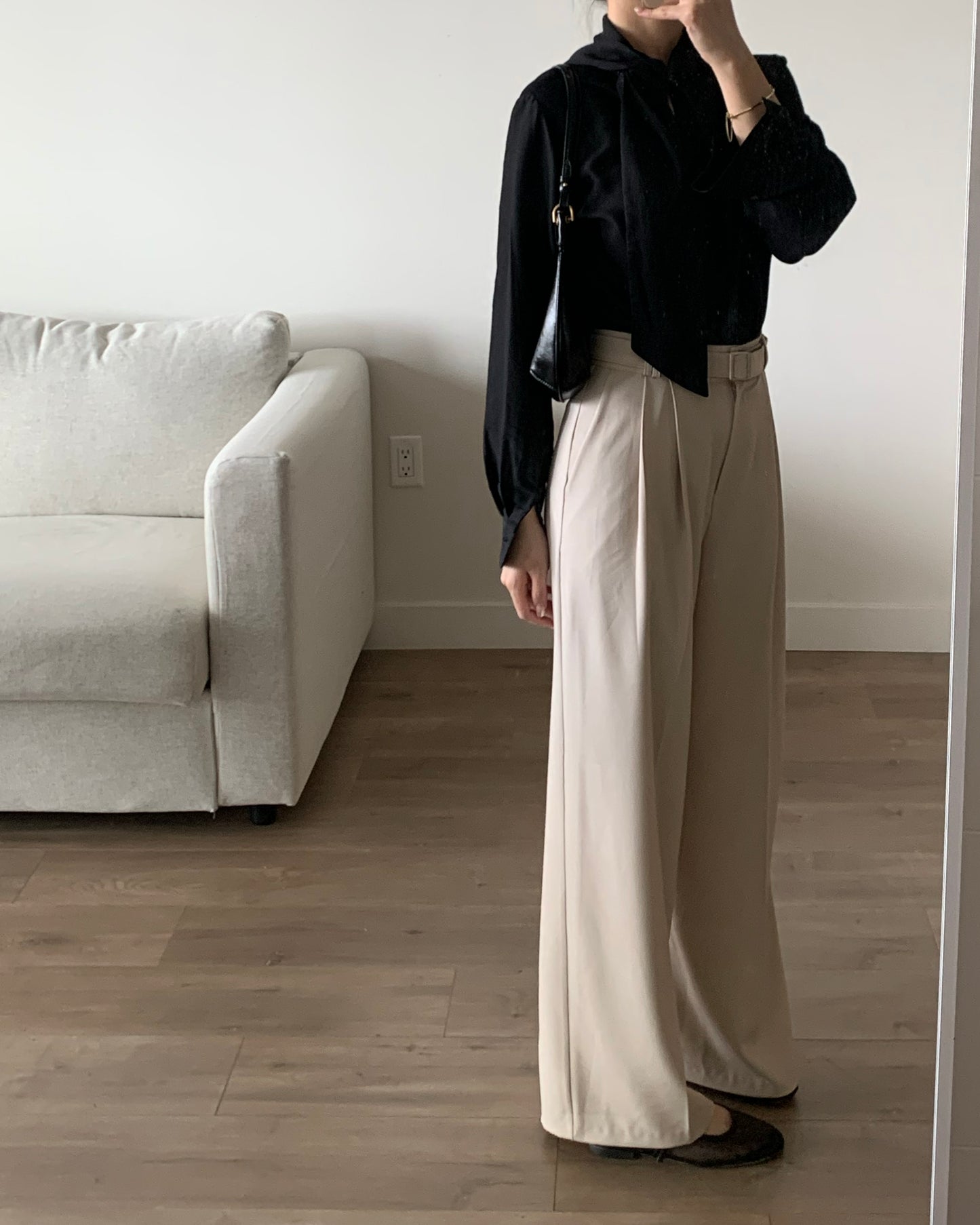 Belted Pin-tuck Wide Trouser