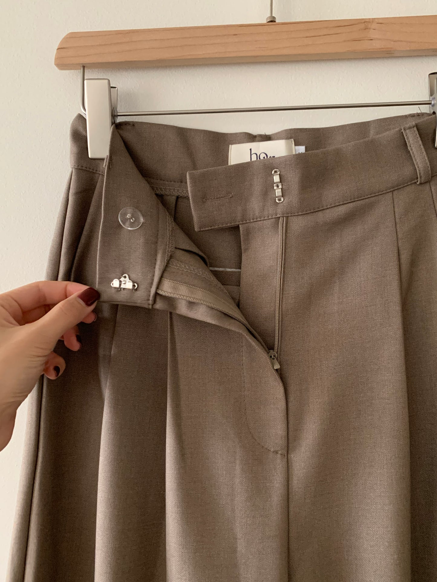 Winter Pin-tuck Wide Trouser