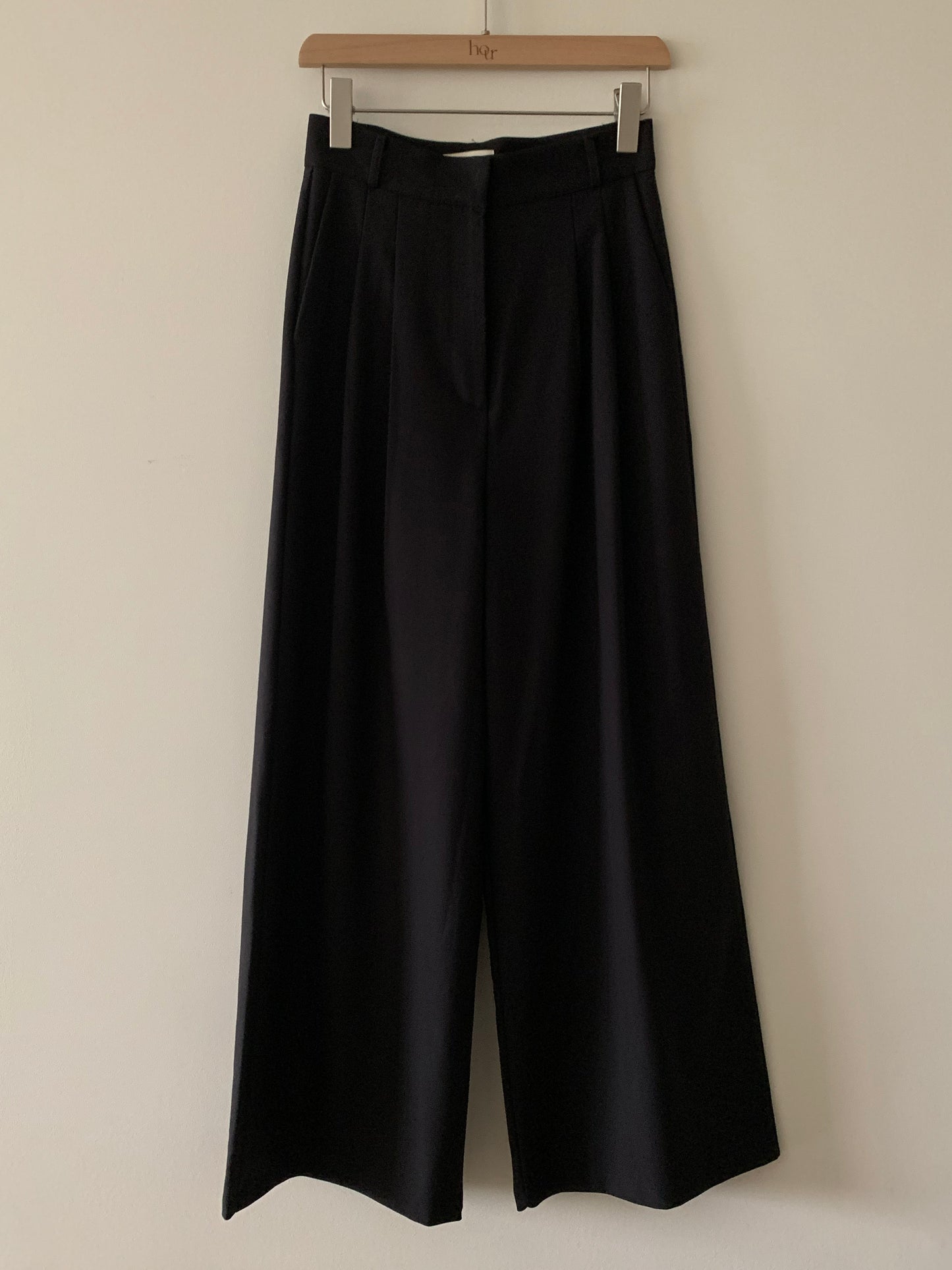 Winter Pin-tuck Wide Trouser