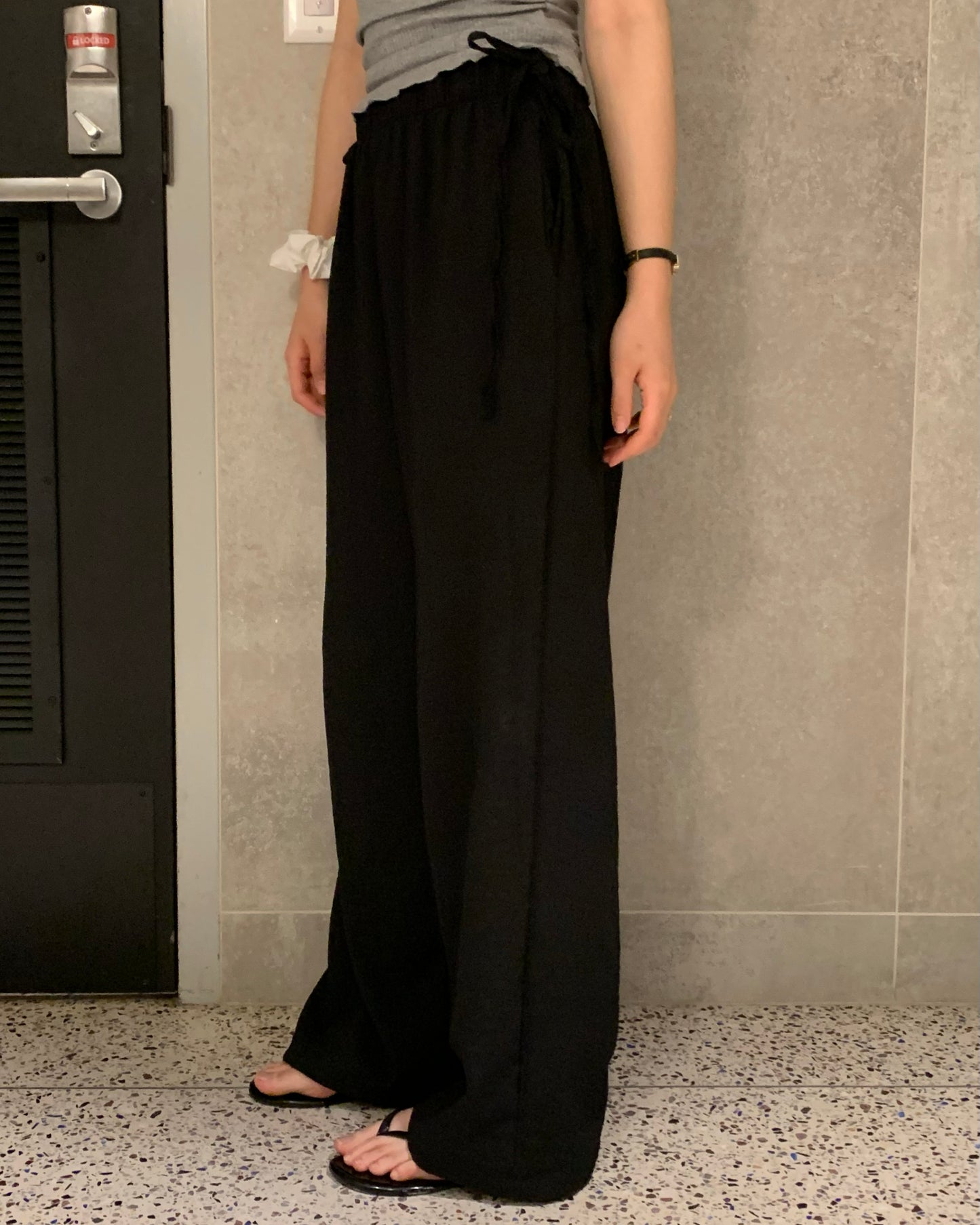 Side-Tie Bloom Pants (Black)