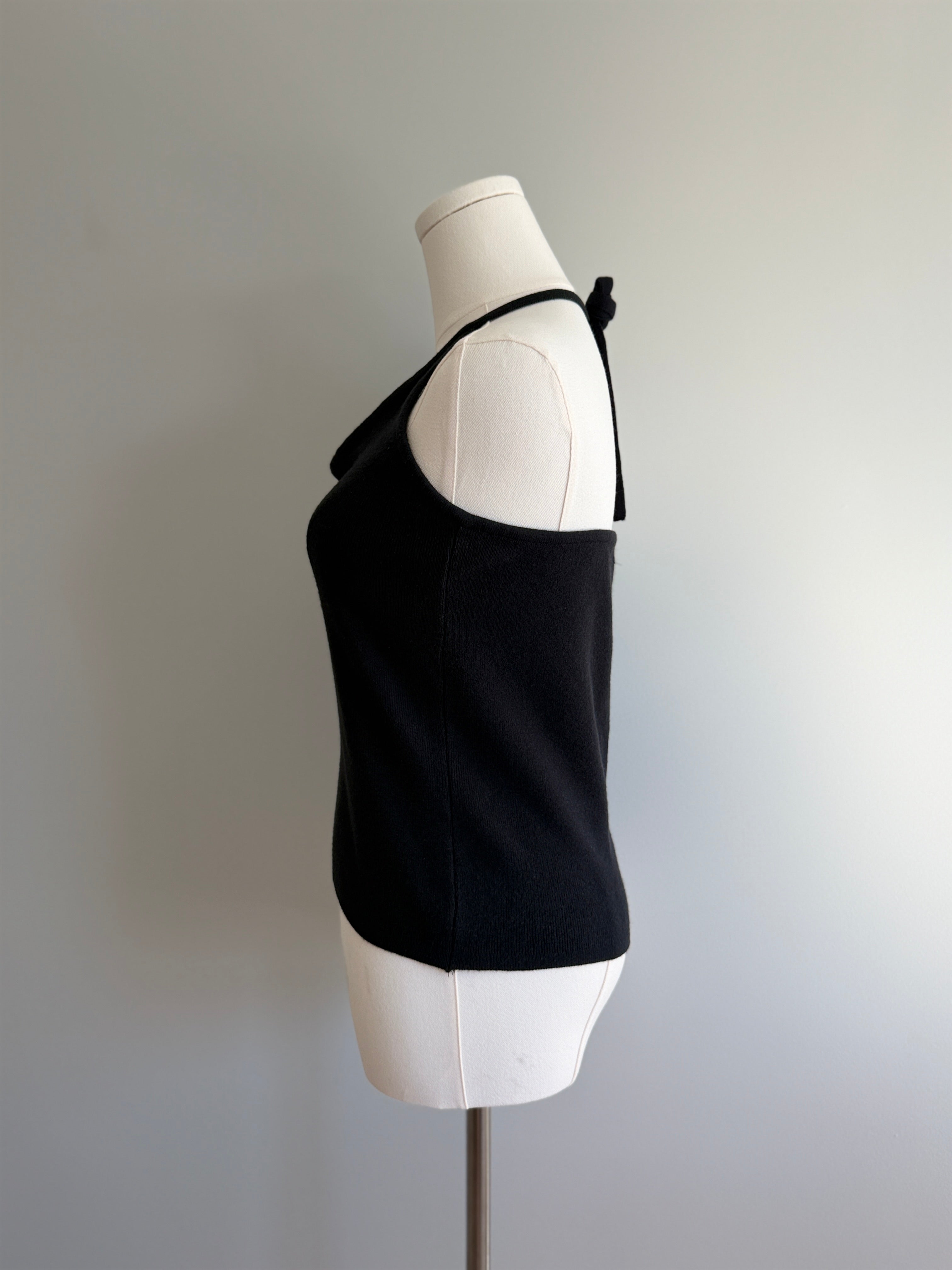 Soft Halter Neck Knit Top