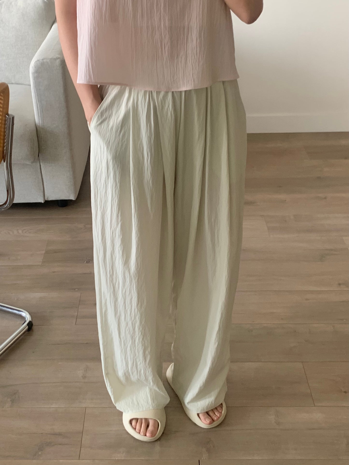 Crinkle Band Pants
