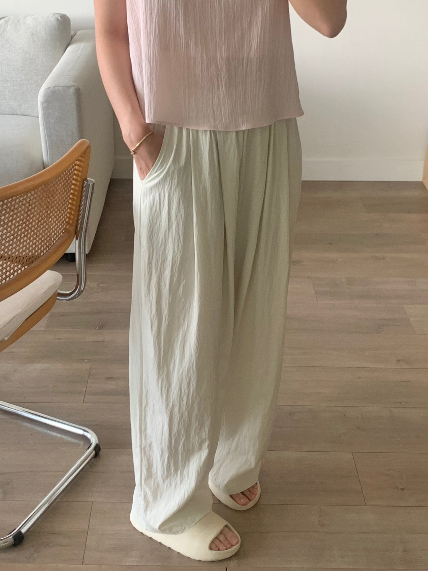 Crinkle Band Pants