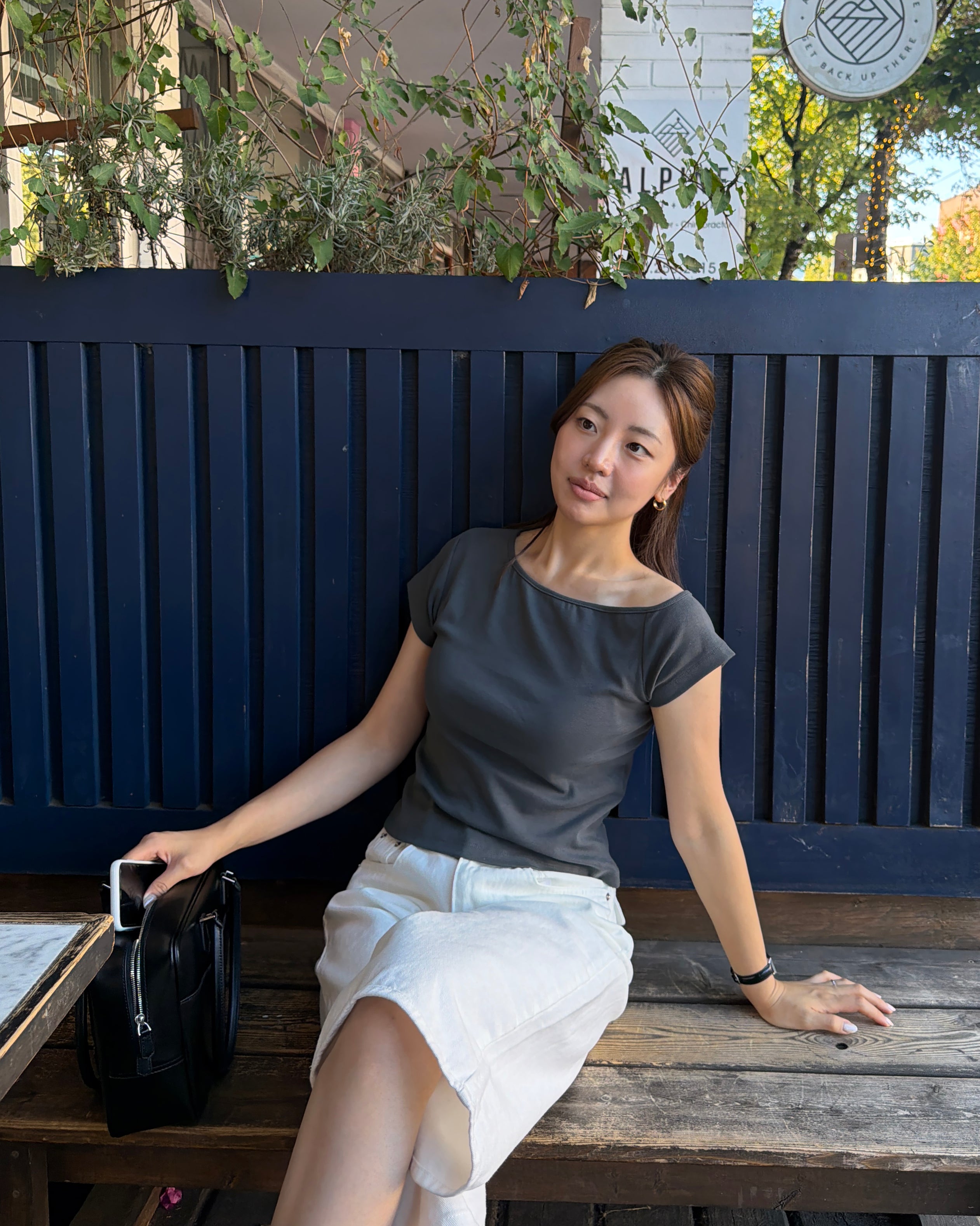 ONE SHOULDER T-SHIRT
