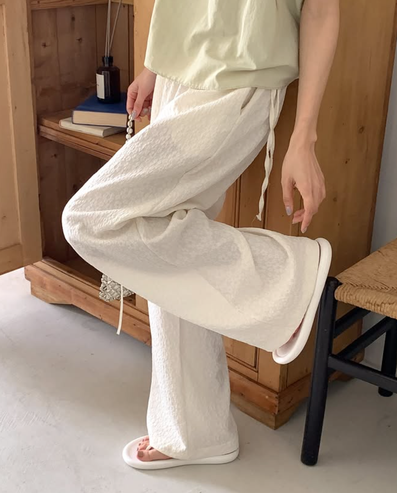 Side-Tie Bloom Pants (Ivory)