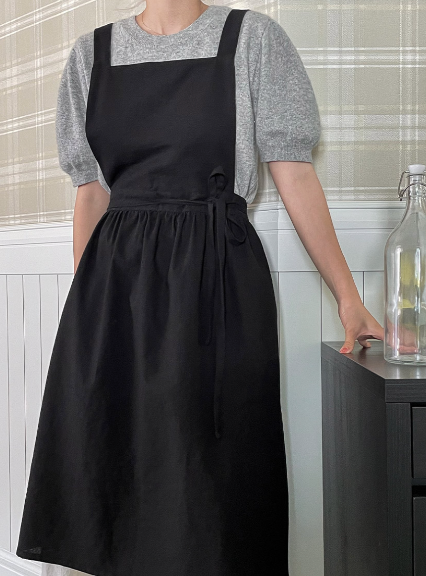 Linen Black Apron