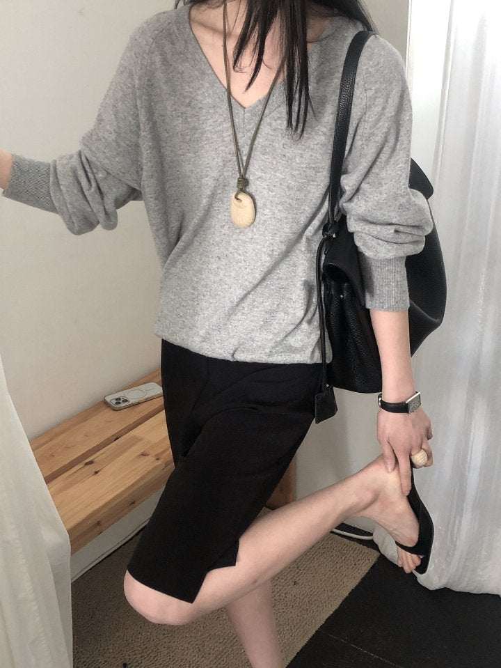 Cashmere V-neckline Knit