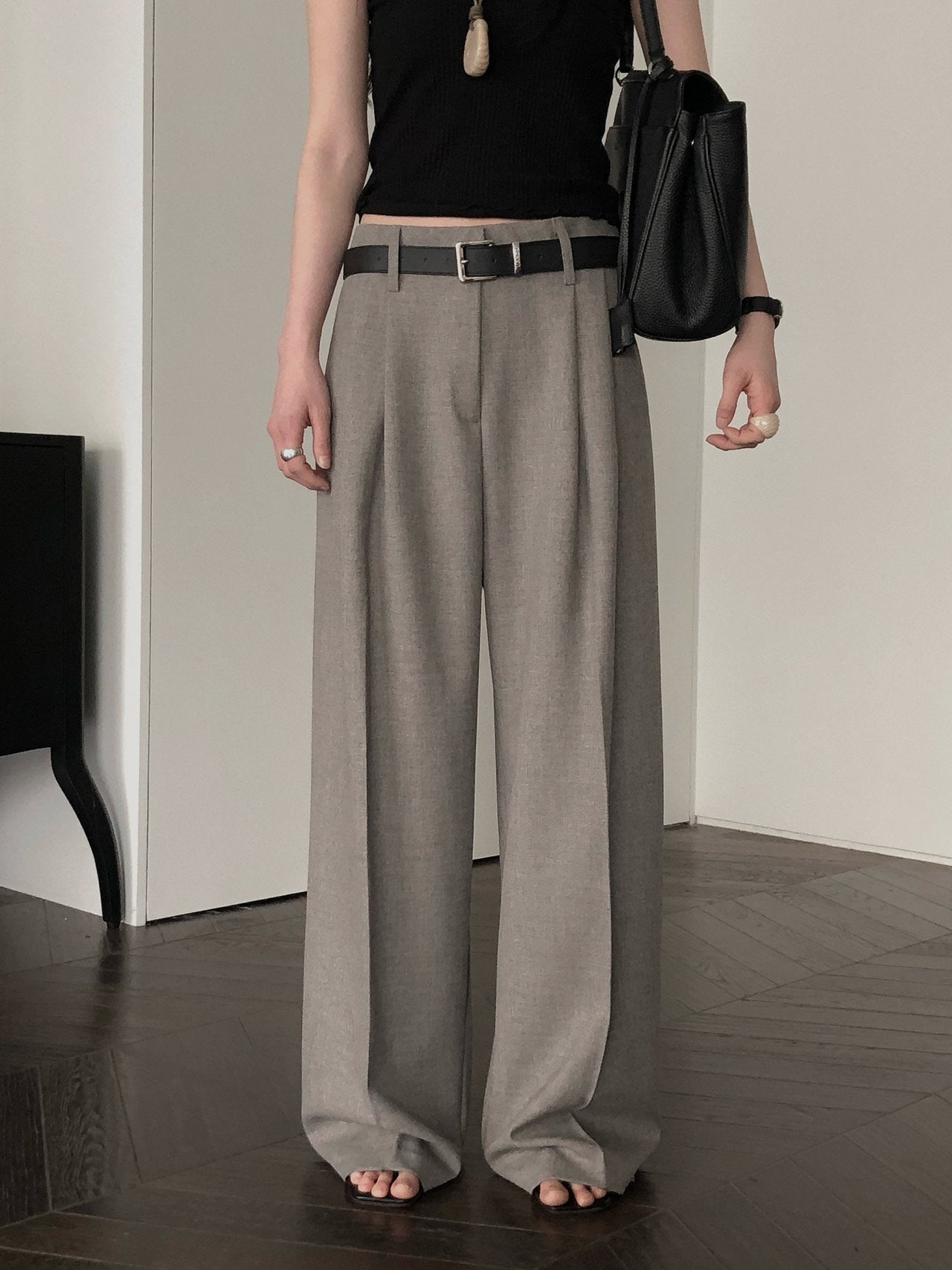 Momento Wide-leg Trouser