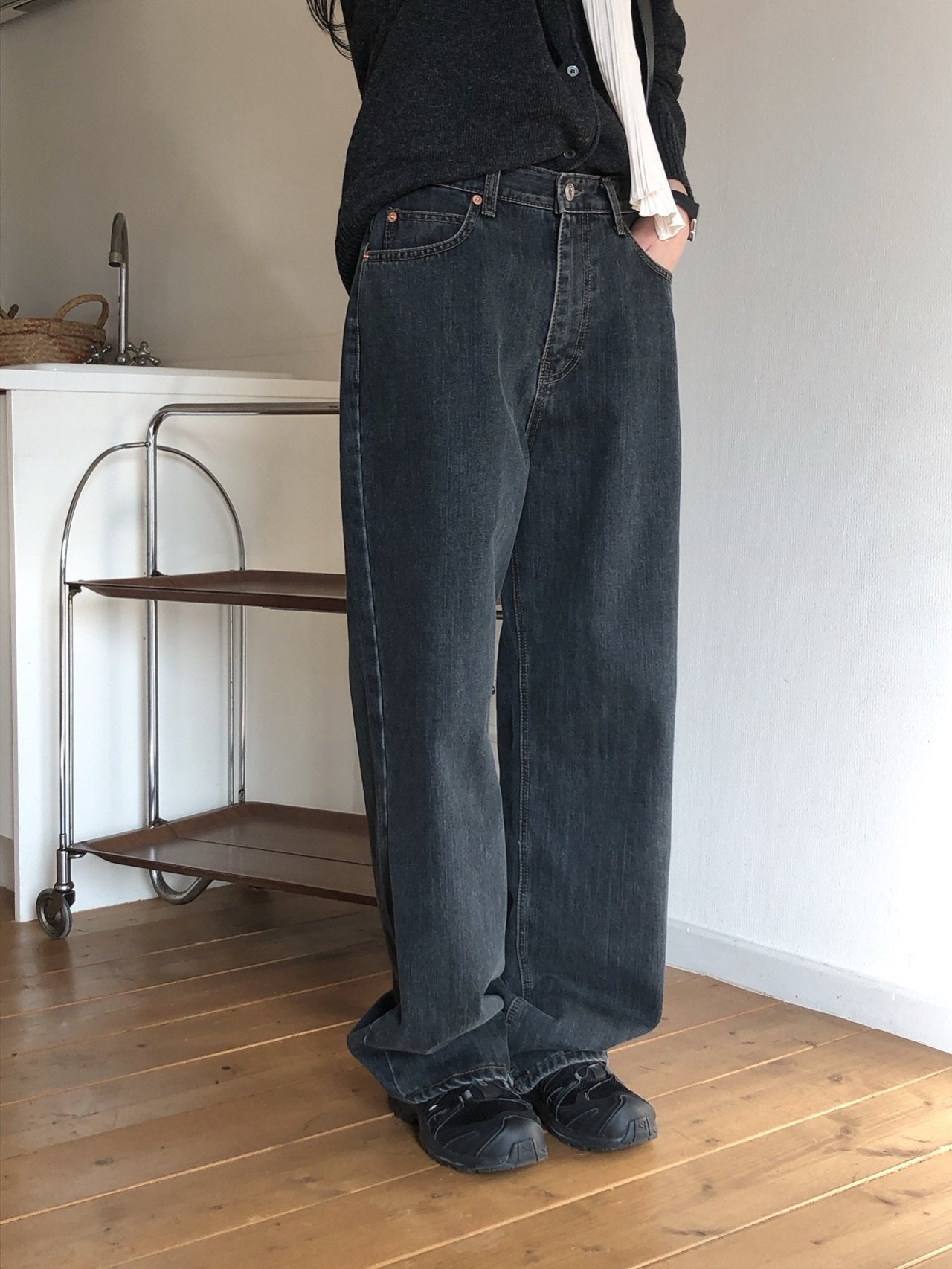 FLEECE-LINED VINTAGE DENIM