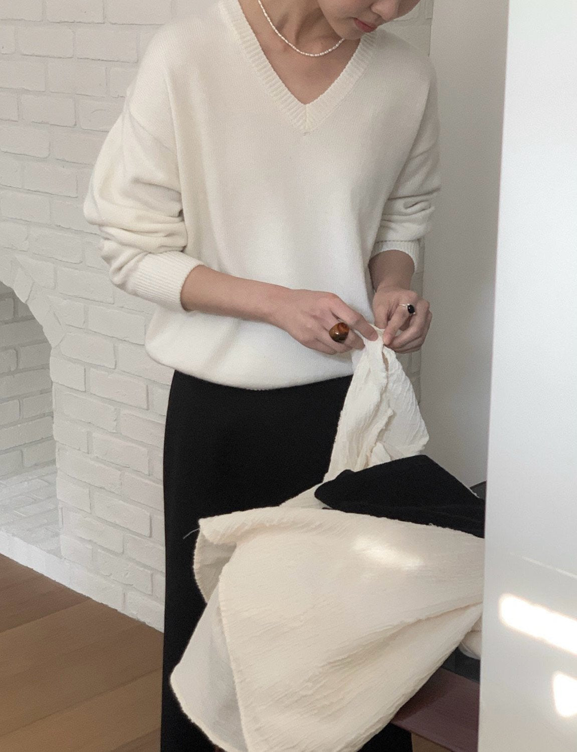 Cashmere V-neckline Knit