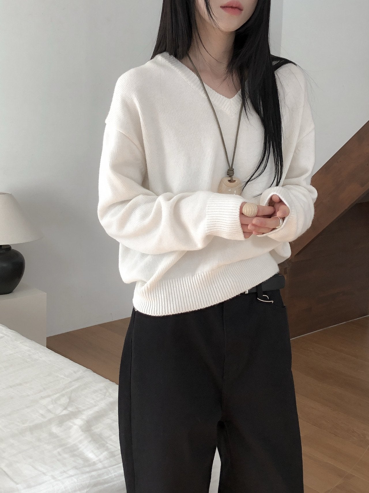 Cashmere V-neckline Knit