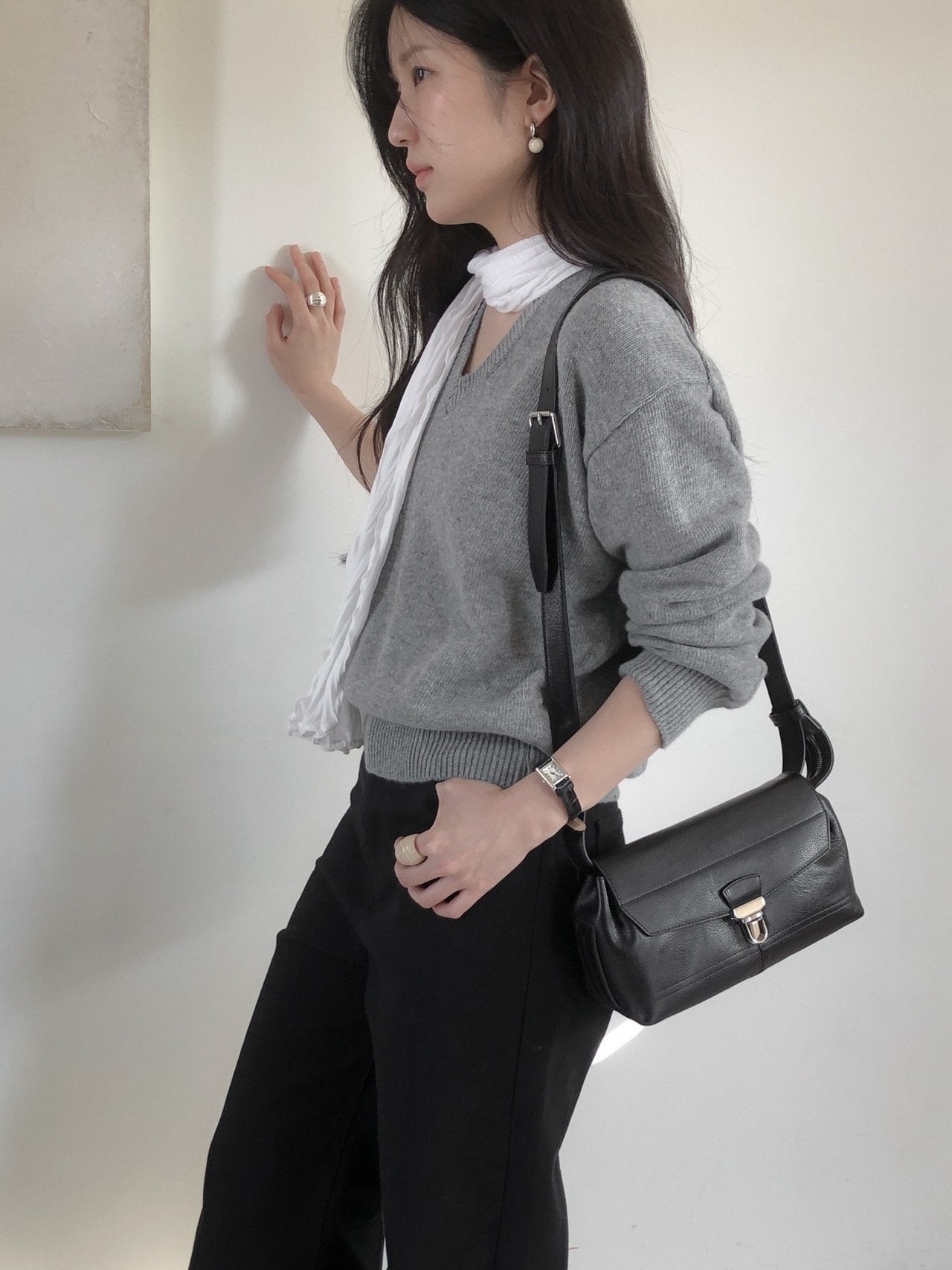 Cashmere V-neckline Knit