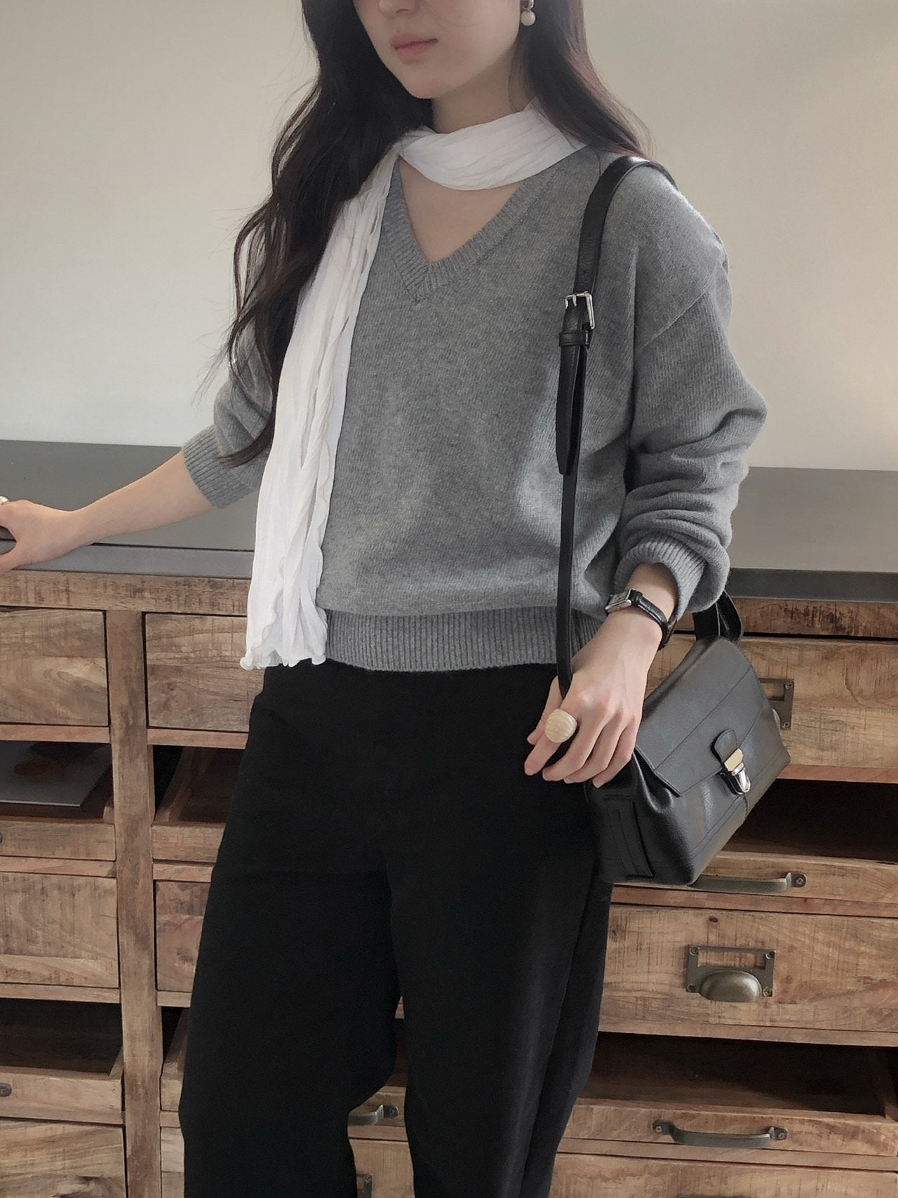 Cashmere V-neckline Knit